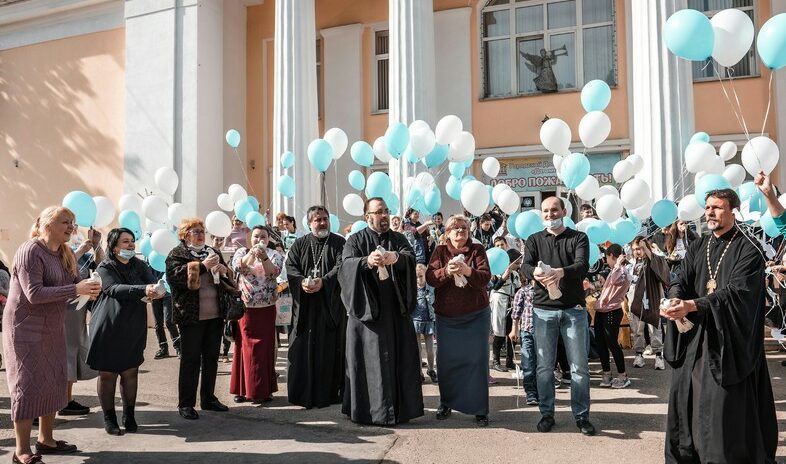 Депутат Сергей Эксузян помог провести Благовещенский фестиваль для особенных детей
