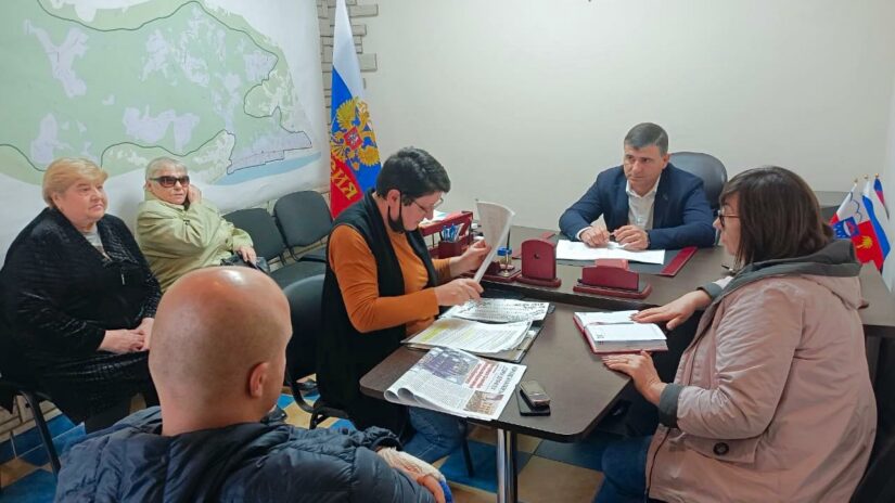 Депутат Городского Собрания Сочи Емзари Кавтарадзе провел очередной прием граждан