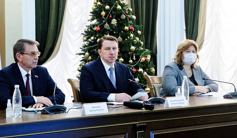 В Сочи состоялось первое заседание Молодежного парламента