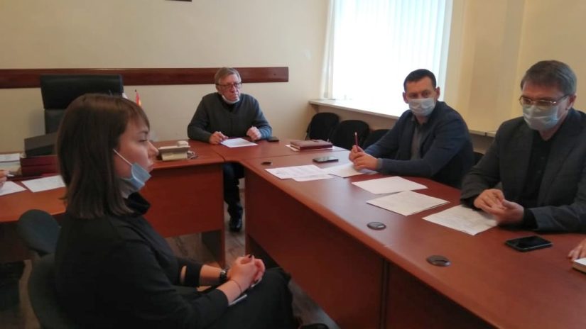 Депутаты Виктор Филонов и Павел Афанасьев провели в мкр. Лазаревское прием граждан по личным вопросам