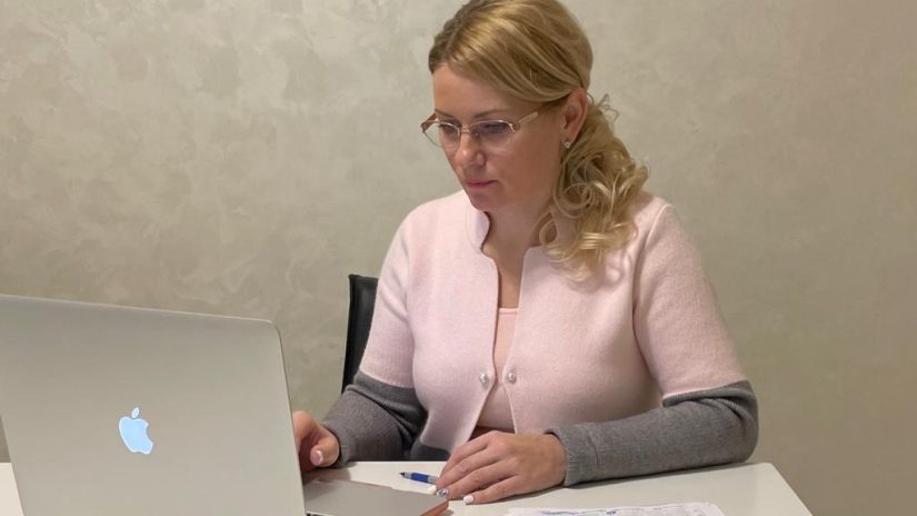 Депутат Вероника Иванчикова провела прием граждан