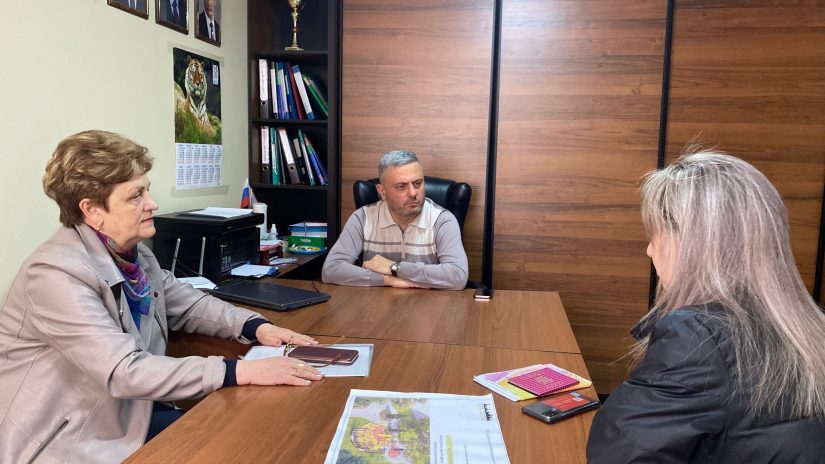 Депутат Сос Мартиросян провел плановый прием граждан избирательного округа
