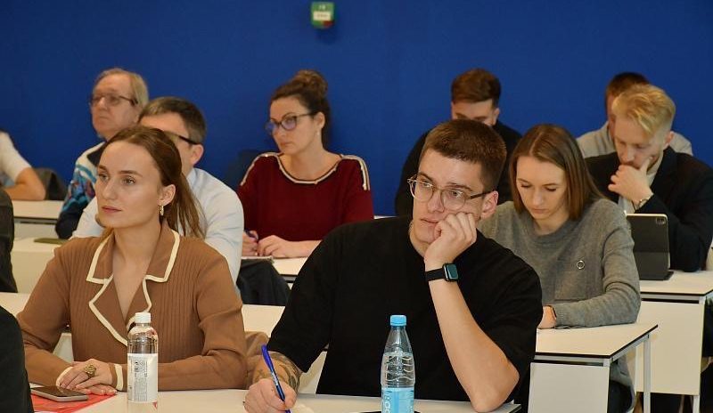 Молодые парламентарии приняли участие в семинаре «Нормативная база доступности-2022»