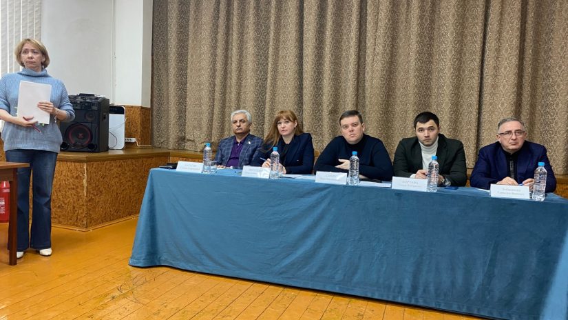 Депутаты избирательного округа № 7 «Северный» приняли участие в сходе граждан села Барановка