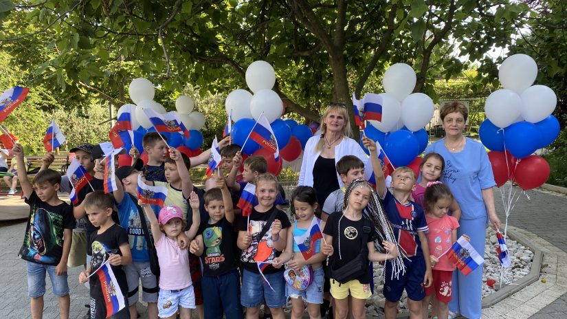 Депутаты Городского Собрания Сочи приняли участие в празднованиях ко Дню России