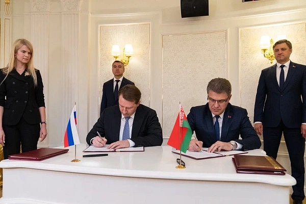 Между Сочи и Минском подписано соглашение об установлении дружеских отношений