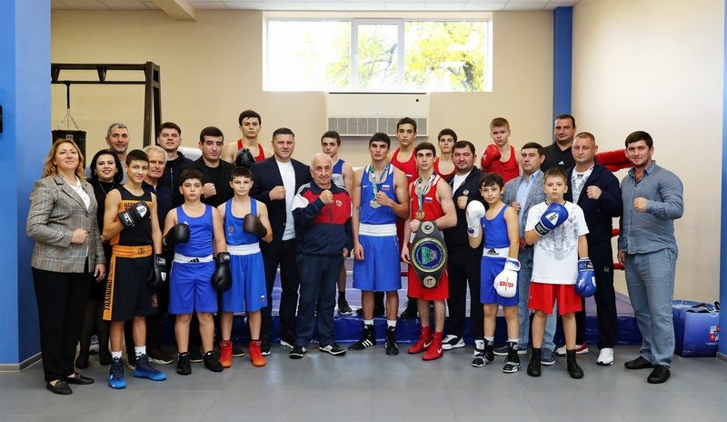 Воспитанники Алика Амбарцумяна выступят на Первенстве Европы по боксу в Черногории
