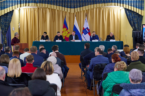 Глава Сочи Алексей Копайгородский провел сход граждан ТОС «Раздольное»