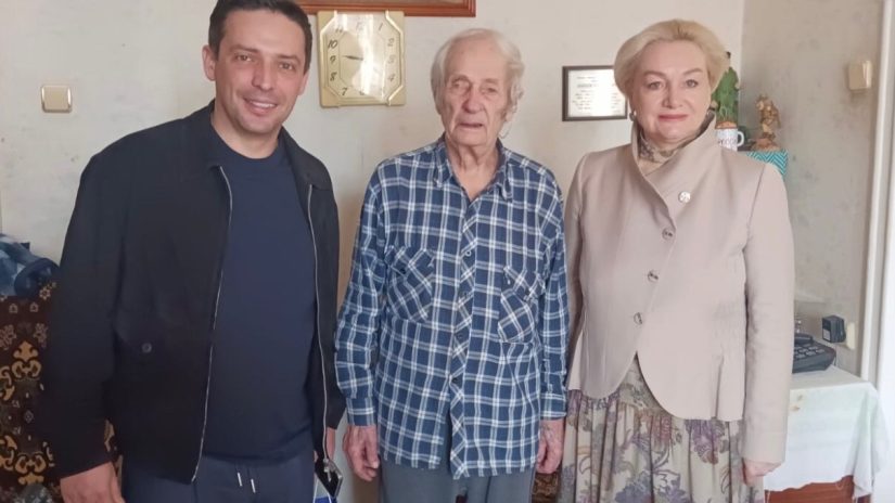Депутаты Горсобрания Сочи поздравили ветеранов с Днем защитника Отечества