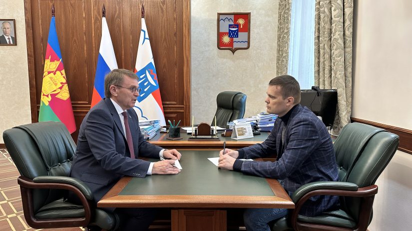 Виктор Филонов встретился с депутатом Барнаульской городской Думы Иваном Огневым