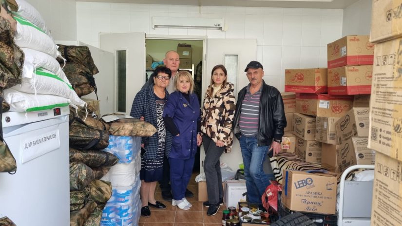 Илья Стопченко принял участие в сборе гуманитарного груза для военнослужащих, находящихся в зоне СВО