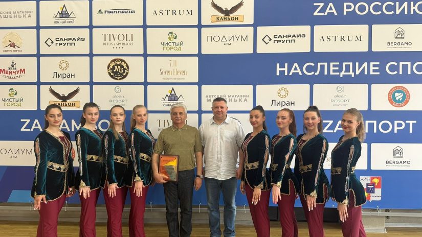Депутаты Горсобрания приняли участие в торжественном открытии турнира по дзюдо