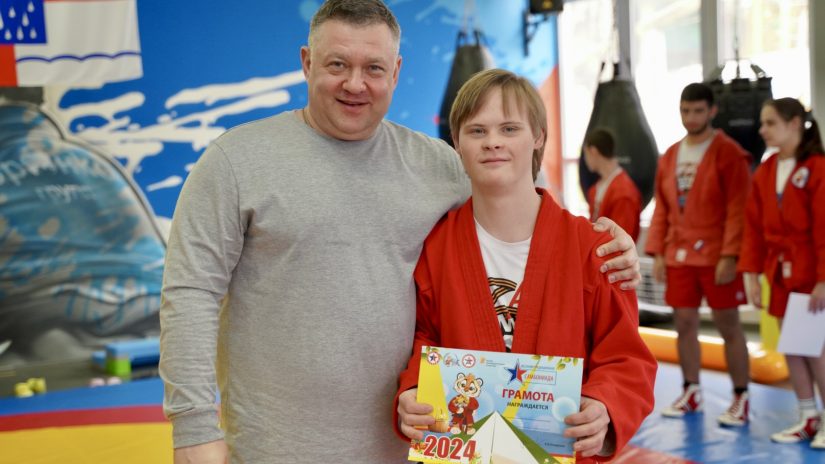 Владимир Елединов провёл традиционную семейно-спортивную «Самбониаду» с участниками Центра адаптивного самбо