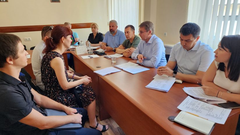 Депутаты избирательного округа «Лазаревский» провели прием граждан